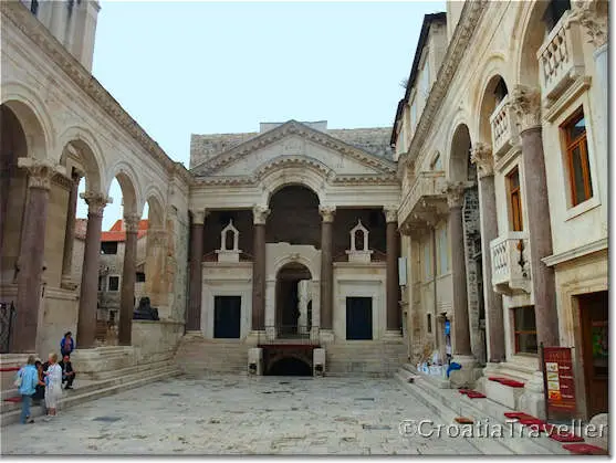 Peristil, Diocletian's Palace