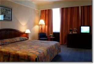 Room at the Sheraton Four Points Panorama