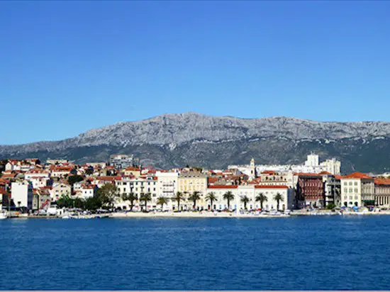 Visit Hajduk Fan Shop in the Port of Split • HNK Hajduk Split