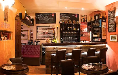 D'Vino Wine Bar