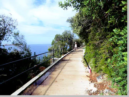 Lapad coastal walk