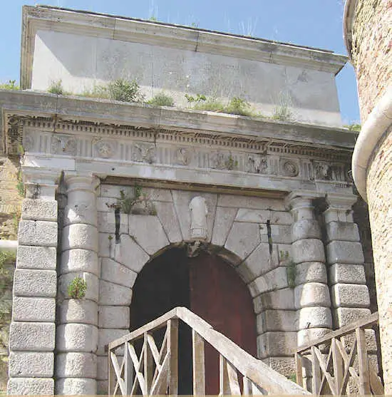 St Nikola entrance gate