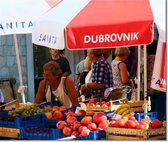 Dubrovnik market at Gunduliceva Square