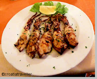 Grilled squid from Glorijet