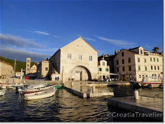 Hvar Town Arsenal