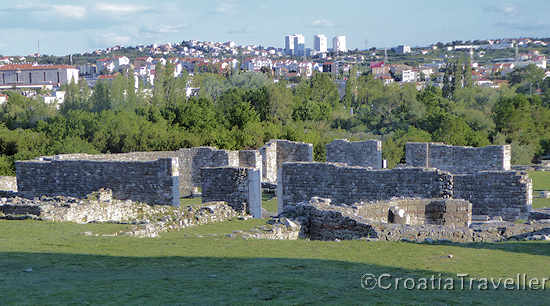 Salona baths