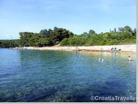 Stari Grad beach