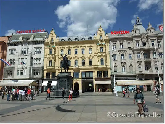 Trg Jelacica, Zagreb